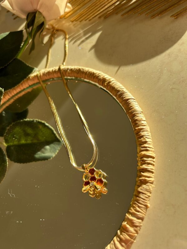 Arı Kovanı Çelik Gold Kolye - Image 2
